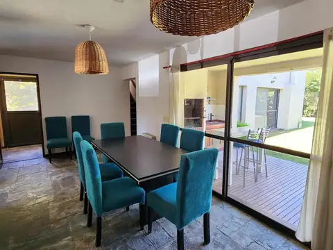 Casa en Venta al Este