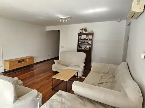 Departamento 6 ambientes con 2 baños