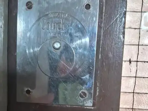 Local en Venta en Recoleta, USD 22.000