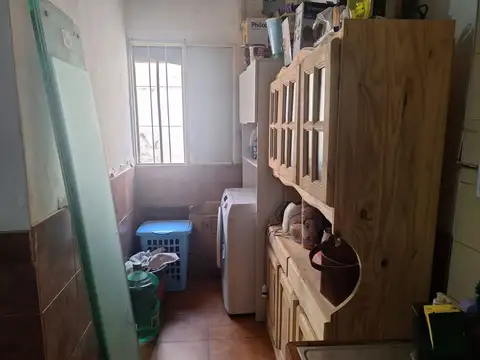 Casa 7 ambientes con 3 baños