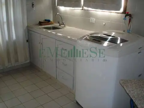 Casa en Alquiler Temporal con 1 cochera