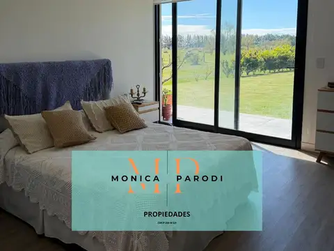 CASA EN VENTA EN PILAR EN MEDAL COUNTRY CLUB CON VISTA AL GOLF