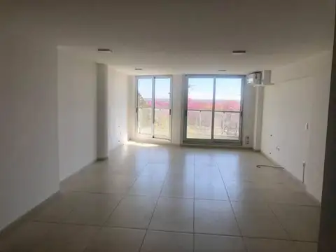 Departamento, dos dormitorio y cochera, Venta, Rosario