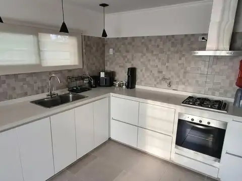 Casa en Venta en Del Viso, USD 110.000