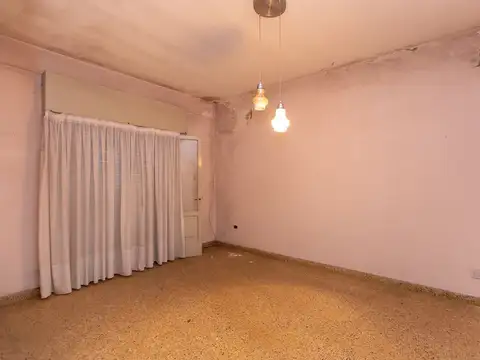Depto Tipo Casa en Venta 51 años
