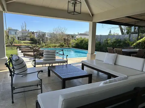 29/12 al 31/01 - Casa al Lago en Alquiler Temporal en Santa Barbara