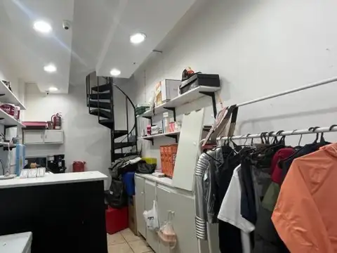 Lavalle 800, Piso 1