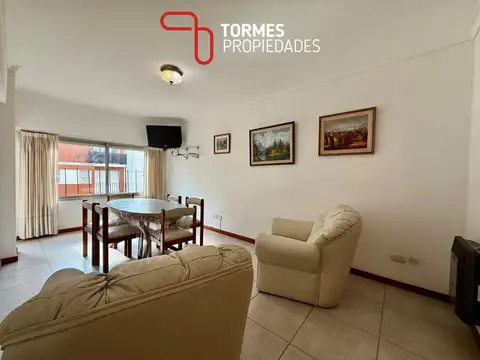 VENTA Departamento 3 ambientes con balcon sobre vereda de sol | Plaza Colon Mar del Plata