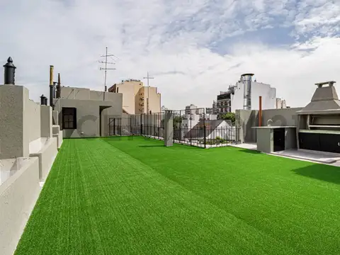 Av. Gaona 1500, Piso 1