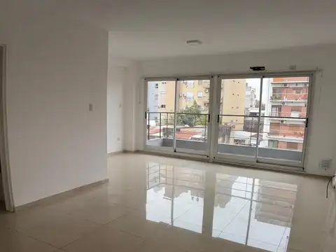 Departamento en Alquiler en Villa Pueyrredon, Capital Federal