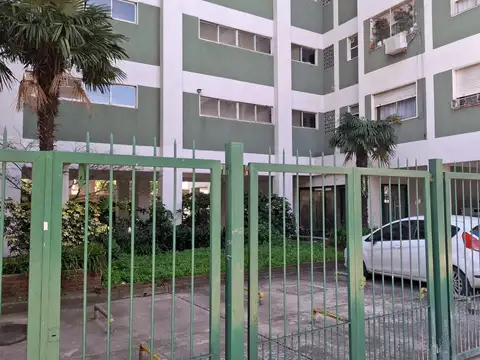 Colegiales 3 Ambientes Piso 15