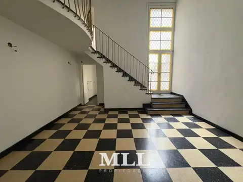 Godoy Cruz al 3217 Alquiler Petit Hotel, 2 plantas. Muy luminoso!