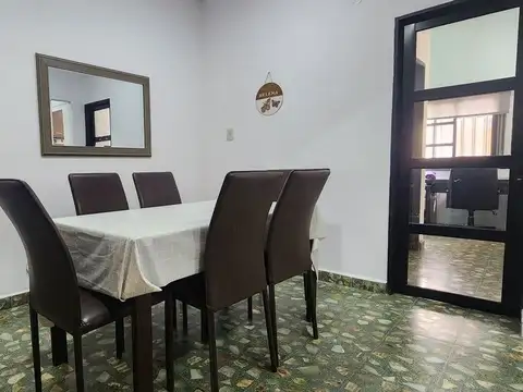 Depto Tipo Casa en Venta con 1 cocheras