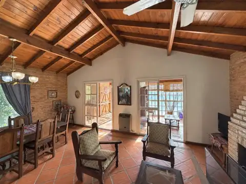Casa 4 ambientes con 1 baño