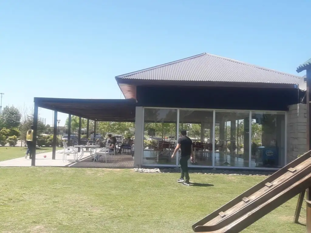 Áreas comunes sum, piscina, club-house, juegos en El Canton