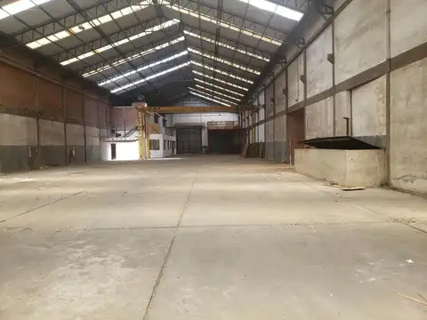 Depósito en venta - 2 Ambientes - La Plata