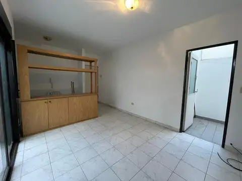Depto Tipo Casa 2 ambientes con 1 baño