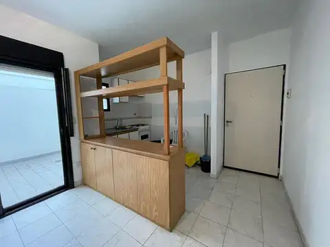 Depto Tipo Casa en Alquiler de 1 dormitorio