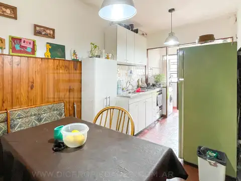 Depto Tipo Casa en Venta 45 años