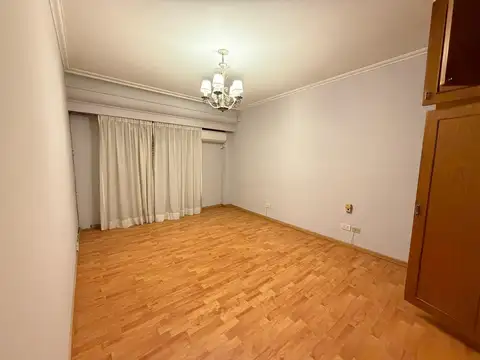 Departamento en Venta de 5 ambientes