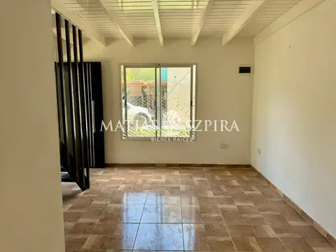 Casa en Venta en La Reja, USD 58.000