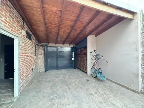 Depto Tipo Casa 3 ambientes con 1 baño