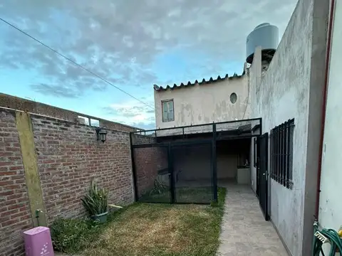 Depto Tipo Casa en Venta de 3 ambientes