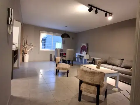 CALLE URQUIZA GUAYMALLÉN