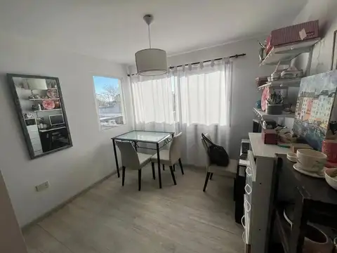 Depto Tipo Casa en Venta de 3 ambientes