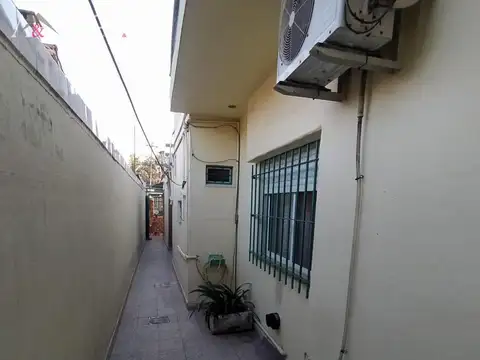 Depto Tipo Casa en Venta 40 años