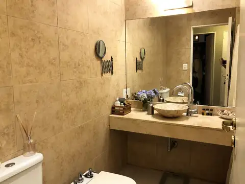 Depto Tipo Casa 4 ambientes con 2 baños