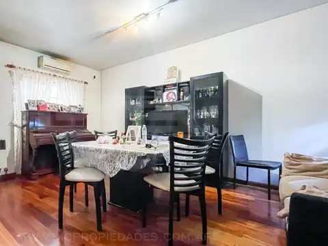 Depto Tipo Casa en Venta de 4 ambientes