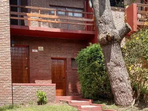 Venta de Ph tipo Casa 4 ambientes en Villa Gesell