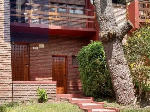 Venta de Ph tipo Casa 4 ambientes en Villa Gesell