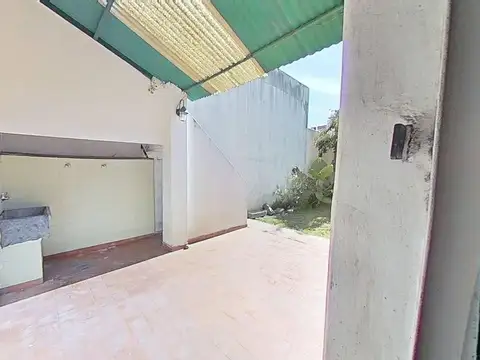 Depto Tipo Casa en Venta en Villa Lynch, USD 89.000