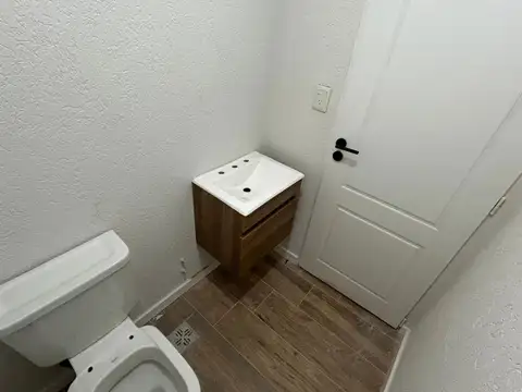 Casa · 170m² · 4 ambientes · 1 cochera