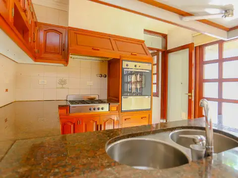 Casa en Alquiler 35 años