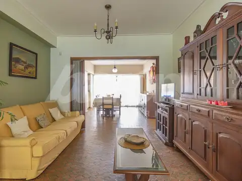 Casa en Venta en Temperley, USD 160.000