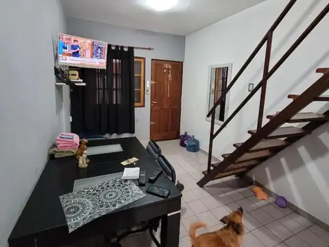 Depto Tipo Casa en Venta 15 años