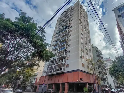 Excente 4 Ambientes, Dependencia, Cochera Movil en Torre en Belgrano