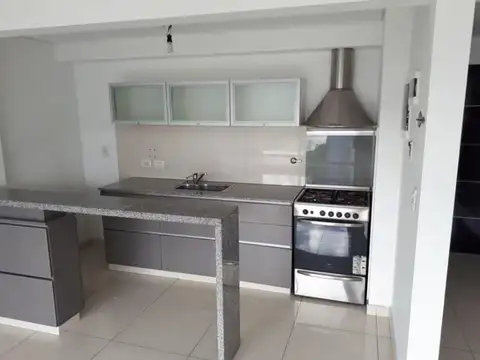 Departamento 4 ambientes con 1 baño