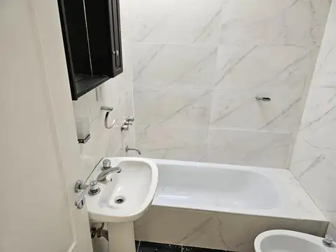 Depto Tipo Casa 2 ambientes con 1 baño