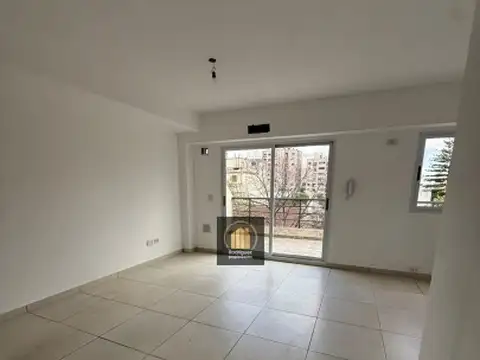 Helguera 3200, Piso 4