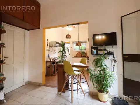 VENTA CASA 4 amb. CON PATIO, COCHERAY TERRAZA EN VILLA LYNCH