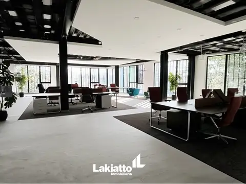 Oficina Monoambiente con 4 baños