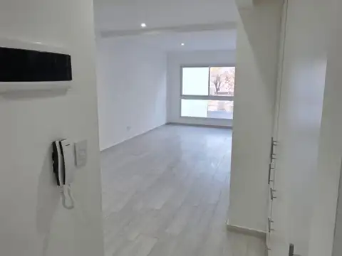 Departamento en Alquiler en Constitución, $ 600.000