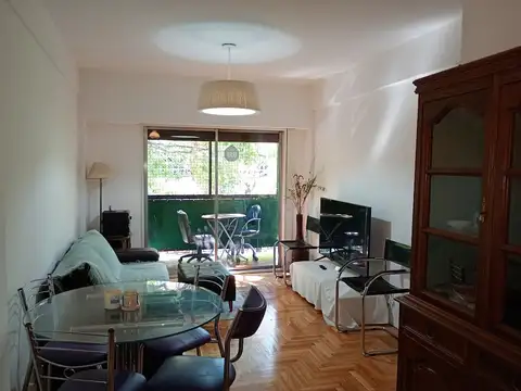 Echeverria 2400, Piso 1