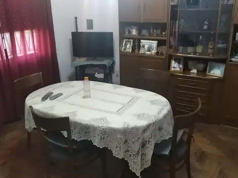 Depto Tipo Casa en Venta al Este