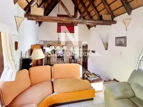 Casa 5 ambientes con 3 baños