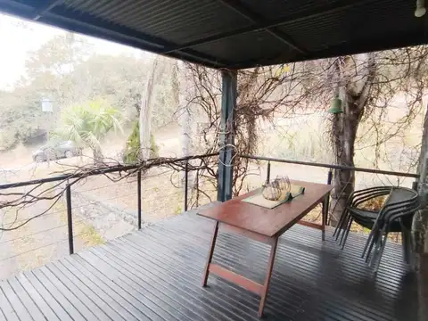 Casa 4 ambientes con 2 baños